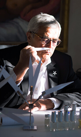 DIOR Fragrance Expertise